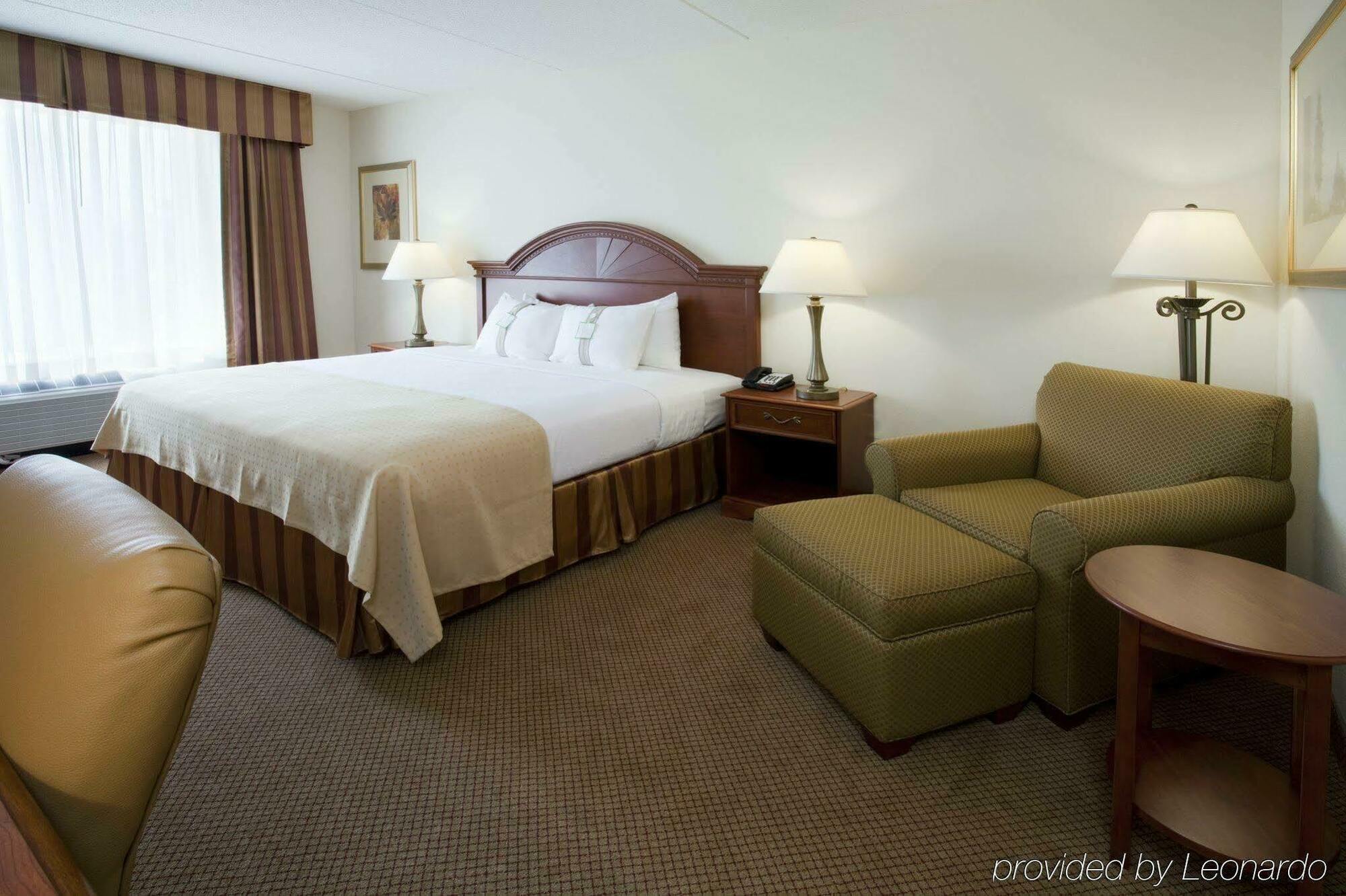 Raleigh Durham Airport By Ihg