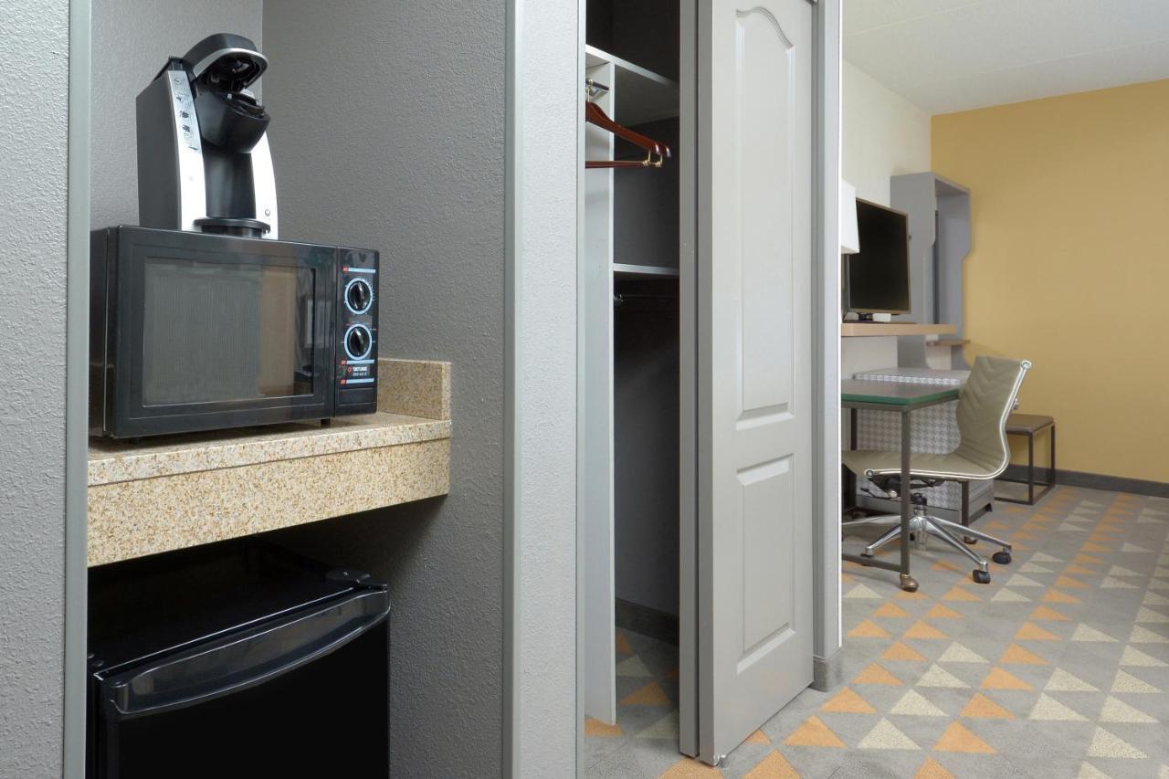 Raleigh Durham Airport By Ihg Hotel 3*